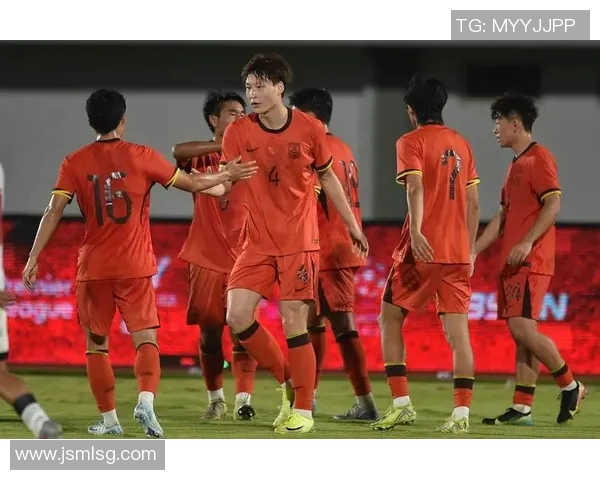 印尼足球界的搞笑明星究竟是谁让球迷捧腹大笑